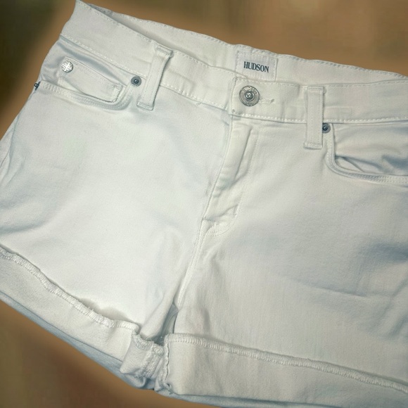 Hudson Jeans White ‘Asha’ Mid-Rise Cuffed Denim Shorts Size 26 - Picture 10 of 13